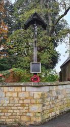 3War Memorial Cross